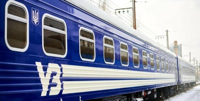 Через російську атаку потяг "Київ-Херсон" курсуватиме поки що лише до Миколаєва