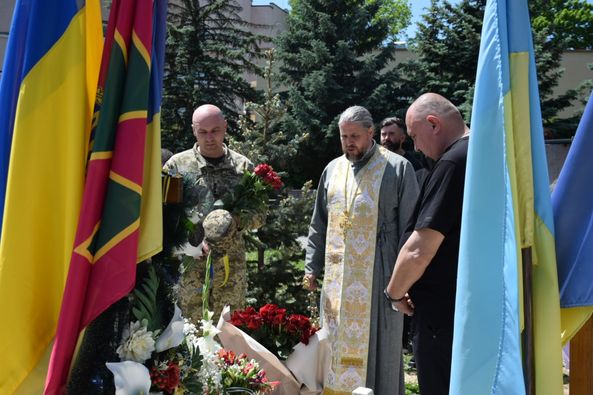 В Ужгороді у річницю загибелі вшанували пам’ять полеглого Героя - прикордонника Віктора Синька