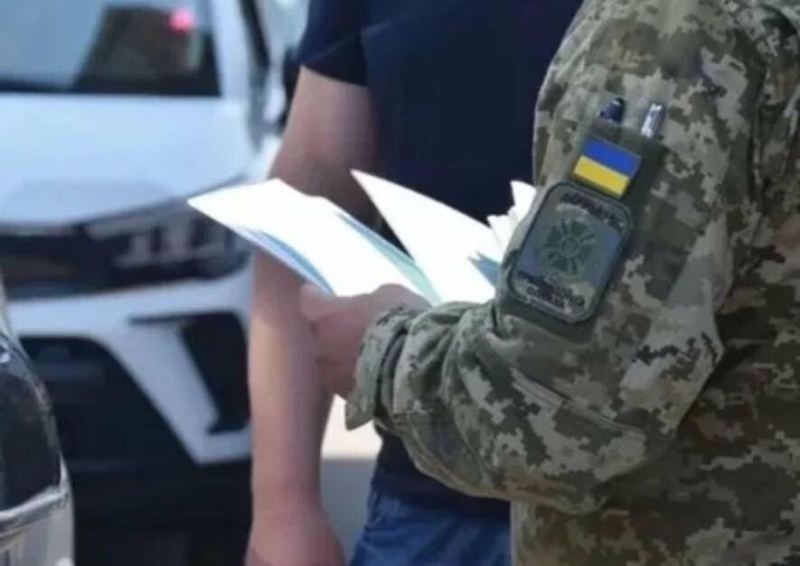 Близько 6 мільйонів чоловіків з України можуть отримати штраф від 17 до 25 тисяч гривень