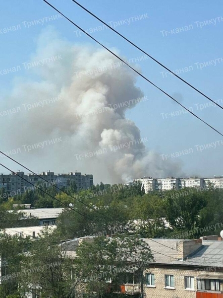 У Луганську пролунало близько десятка потужних вибухів, - ФОТО, ВІДЕО