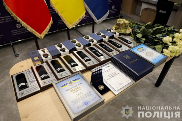 У Луцьку подяками та цінними подарунками відзначили волинських поліцейських