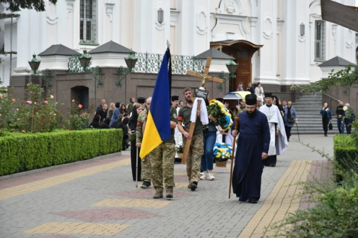 У Луцьку відспівали капітана Андрія Сингаївського