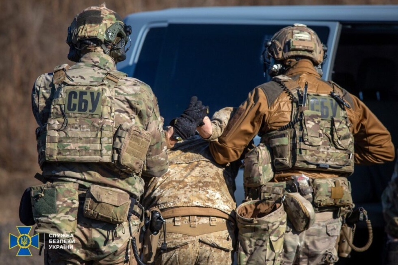 На Сумщині затримали військового, який поширював розташування військ