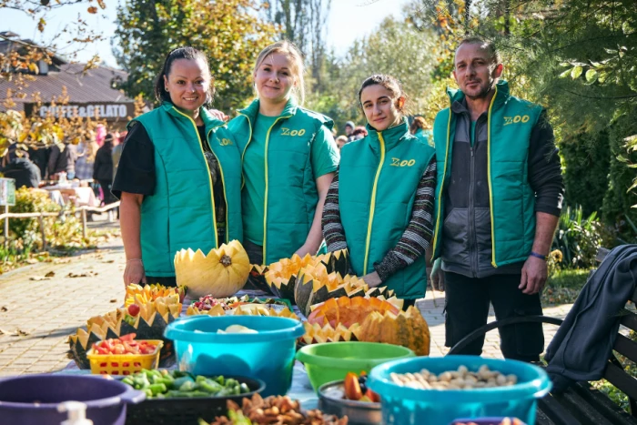 Шість тонн гарбузів для фотозон: у Луцькому зоопарку розповіли про підготовку до свята