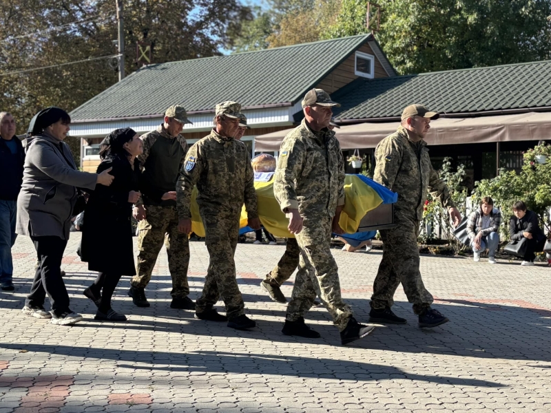 У Хорольській громаді попрощалися із Сергієм Киприком, який загинув на Луганщині