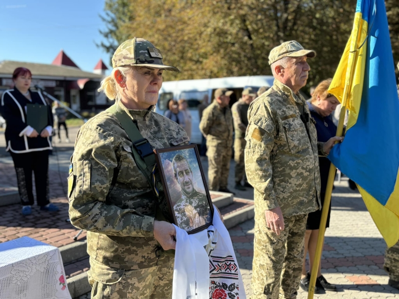 У Хорольській громаді попрощалися із Сергієм Киприком, який загинув на Луганщині