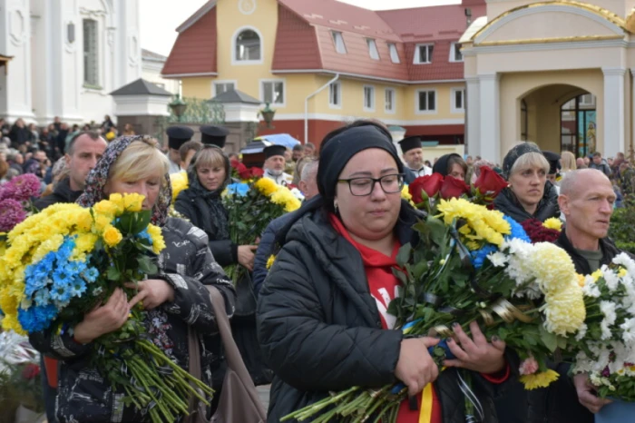 У Луцьку попрощалися з Юрієм Трушиком та Олександром Руміним