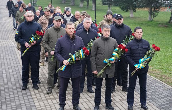 1000 днів від початку повномасштабної війни. В Ужгороді вшанували пам&apos;ять загиблих Героїв