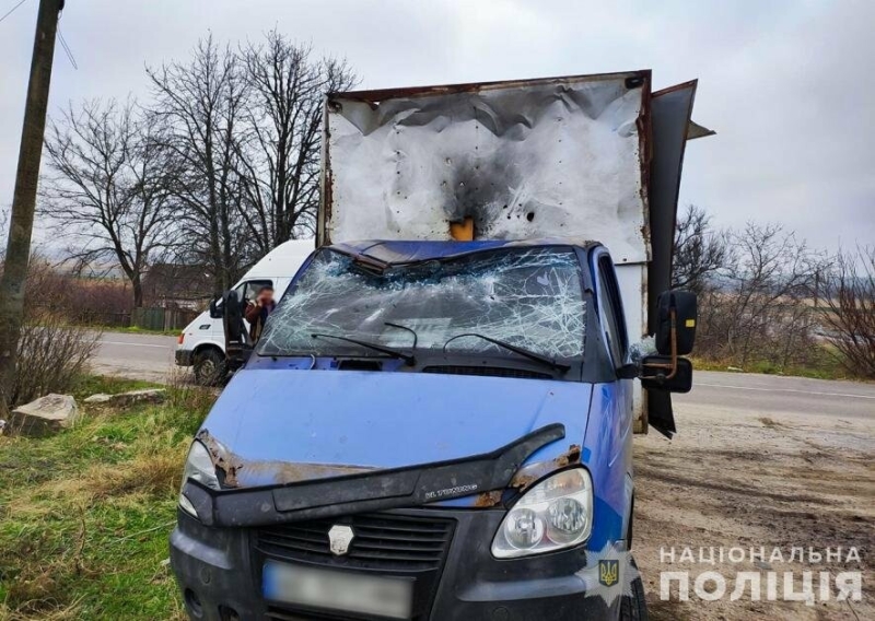 В поліції повідомили подробиці атаки ворожих FPV-дронів по авто цивільних в Степногірській громаді