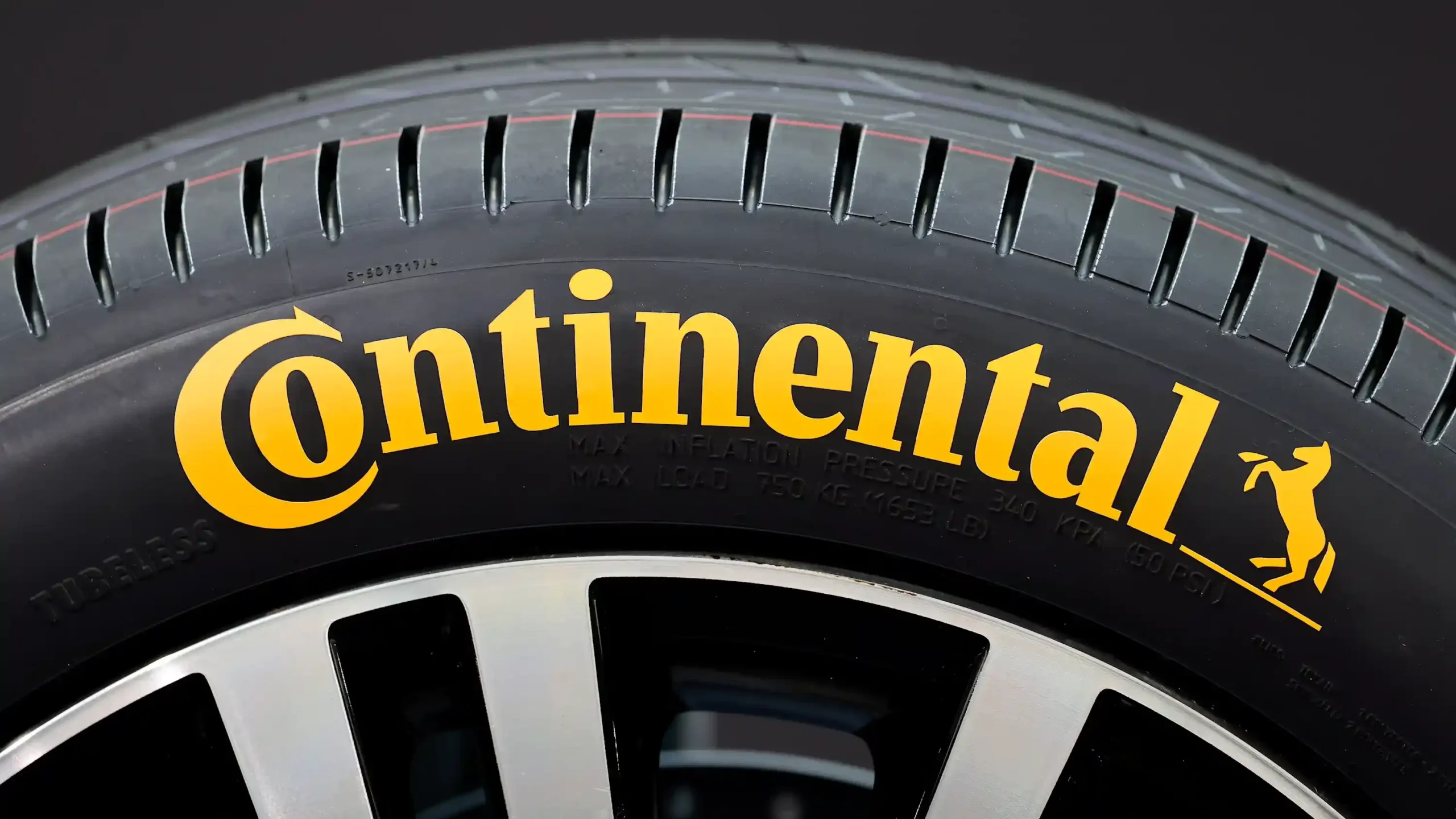 Шини Continental