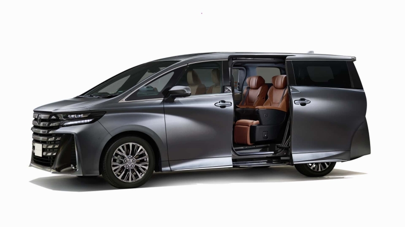 Toyota представила перші в Японії PHEV мінівени Alphard і Vellfire