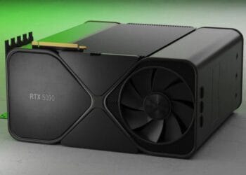 Фото плати та чипа NVIDIA RTX 5090 демонструють величезний процесор та деталі компонування