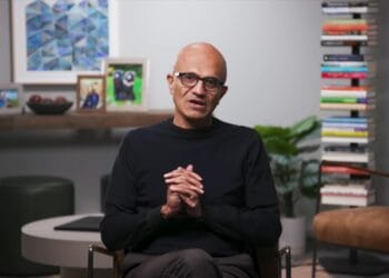 Голова Microsoft Сатья Наделла: «Google заробляє на Windows більше, буквально»