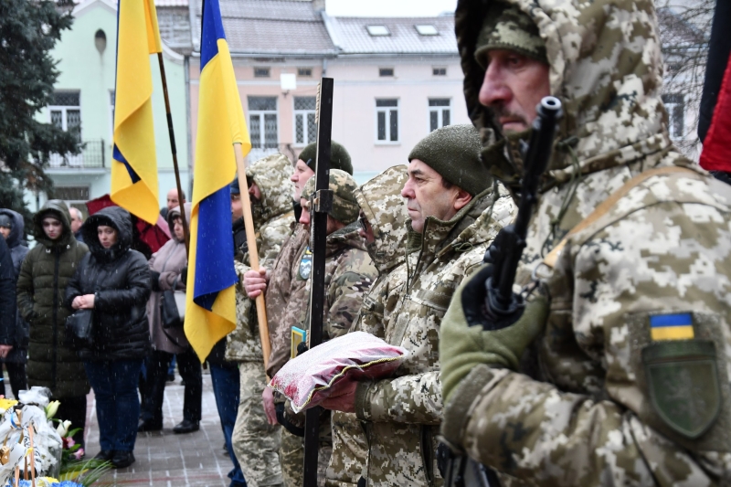 На Донеччині помер 34-річний воїн Василь Дорошенко з Прикарпаття (ФОТО)