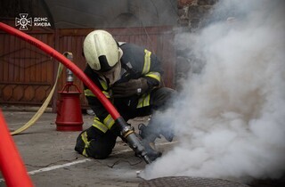 Пожежа у підземному колекторі в центрі Києва ліквідована, електропостачання відновлено