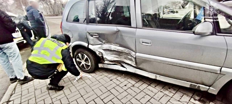 У центрі Запоріжжя сталася подвійна ДТП