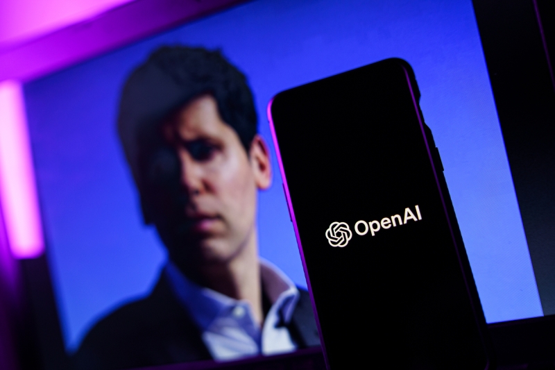 «Докази є»: в OpenAI кажуть, що китайська DeepSeek «викрала» дані ChatGPT для навчання