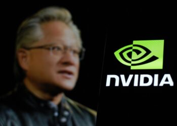 Китайська DeepSeek обвалила акції NVIDIA на 12%, бо світ повірив у «дешевий» штучний інтелект