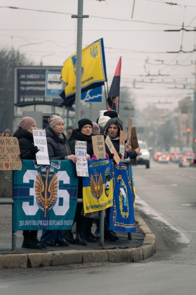 Маріупольці у Вінниці нагадали: “Полон вбиває”