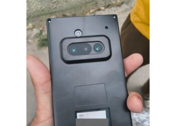 Nothing Phone (3a): фото та характеристики