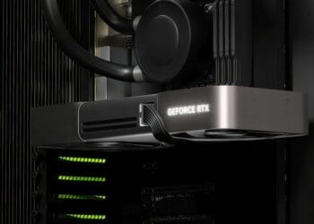 NVIDIA RTX 5090 Founders Edition — єдина з представлених 5090, що відповідає стандарту SFF для компактних ПК