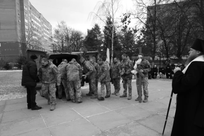 У Луцьку відспівали воїна Миколу Гліну