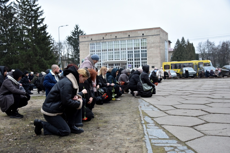 У Пирятині провели в останню путь загиблого Захисника України