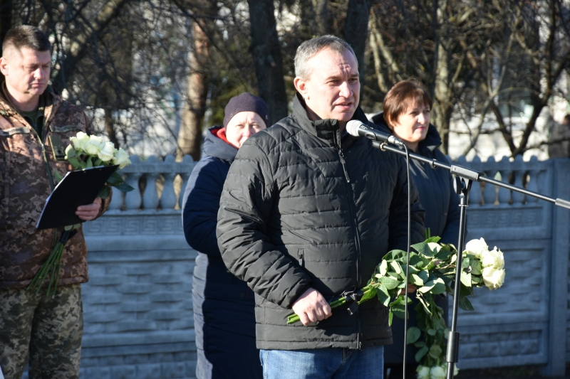 У Пирятинській громаді провели в останню путь Володимира Приймака