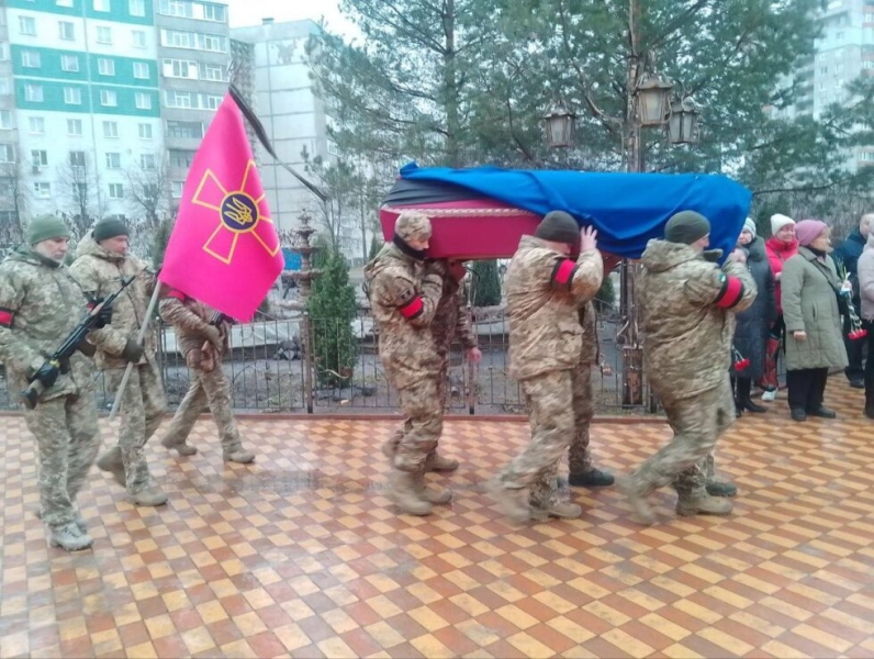 У Сумах попрощалися із захисником Віталієм Тихоновим