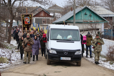 Віддав життя за Батьківщину. На Буковині попрощалися із захисником Сергієм Романюком - фото