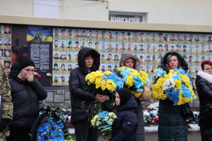 Загинув біля Торецька: у Луцьку попрощалися з Андрієм Лащуком