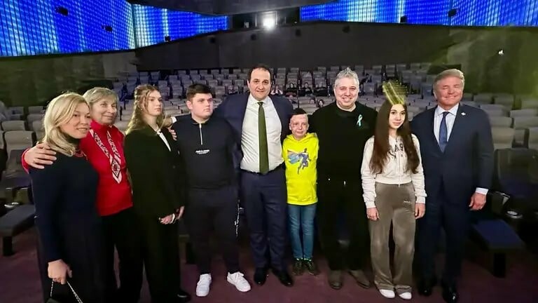 У Мюнхені презентували фільм про дітей, які постраждали від війни :історії маленьких героїв