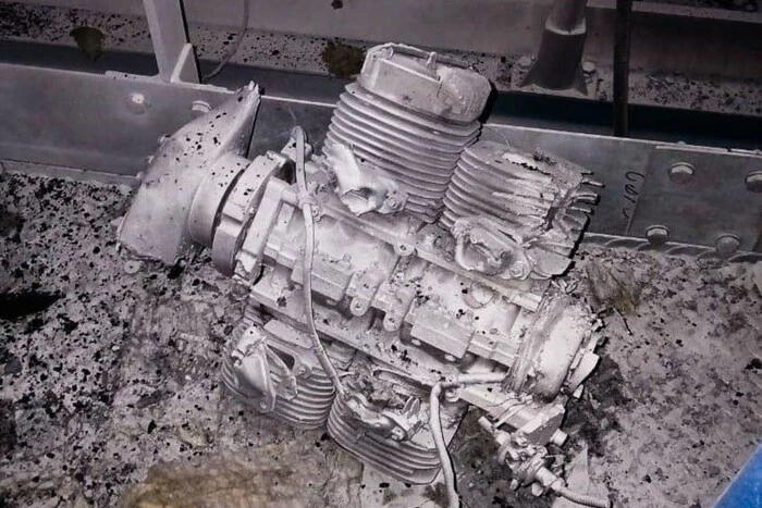 Удар російського дрона по ЧАЕС: залишки дрона, який атакував електростанцію