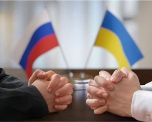 Скільки українців підтримують переговори з Росією