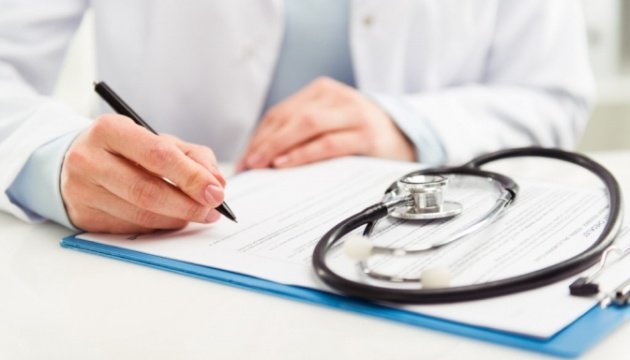 На окупованій Луганщині  випускників медзакладів зобов’яжуть обов’язково відпрацювати три роки за спеціальністю