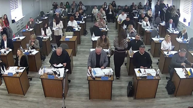 Депутатів у міськраді Рівного забагато?