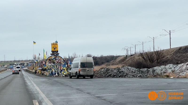 Евакуація, гуманітарна допомога, бізнес: як живе на лінії фронту Покровськ