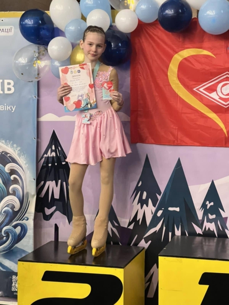 Калуські фігуристки вибороли сім медалей на Всеукраїнських змаганнях (ФОТО)