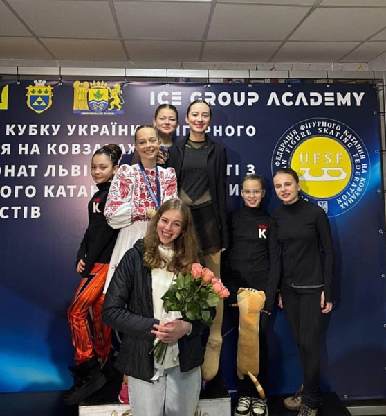 Калуські фігуристки вибороли сім медалей на Всеукраїнських змаганнях (ФОТО)