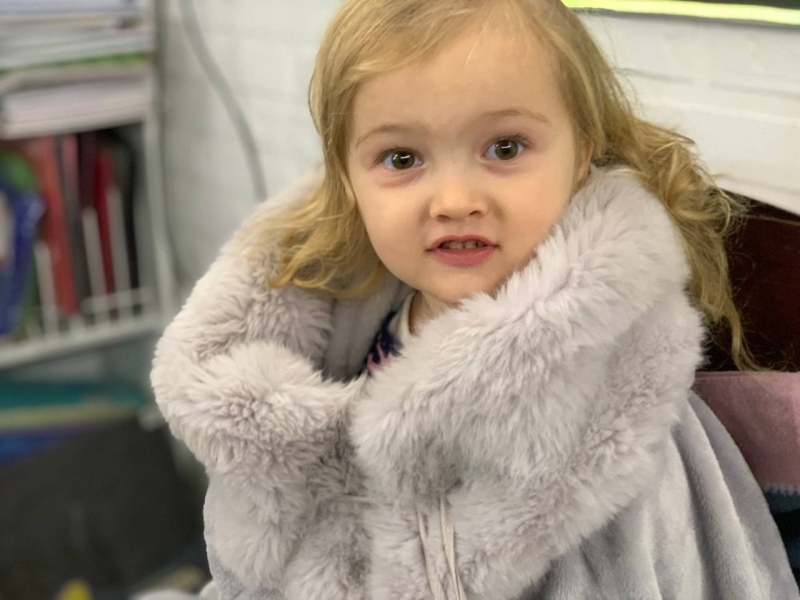 Немовлята війни: Історії дітей народжених у блокадному Маріуполі у 2022 році та їхніх батьків