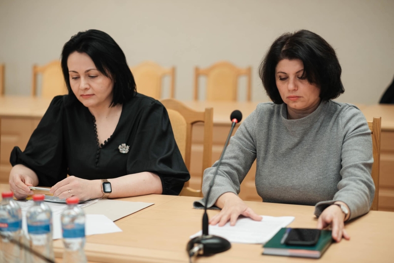 Оборона, медицина, виконання програм: комісія з питань правоохоронної діяльності, боротьби з корупцією, забезпечення прав і потреб військових та учасників бойових дій розглянула профільні питання