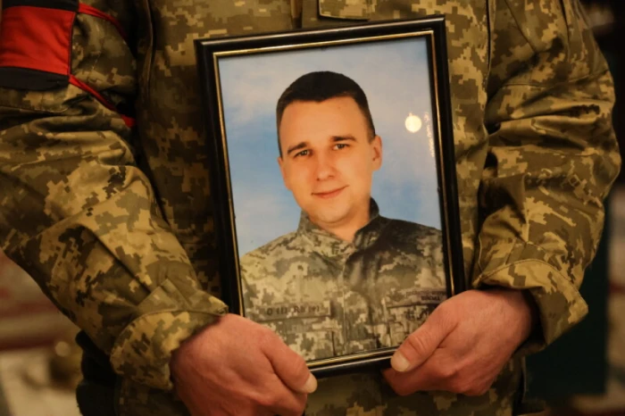 Поховали воїнів з Луцька Федора Мельничука та Сергія Олексюка