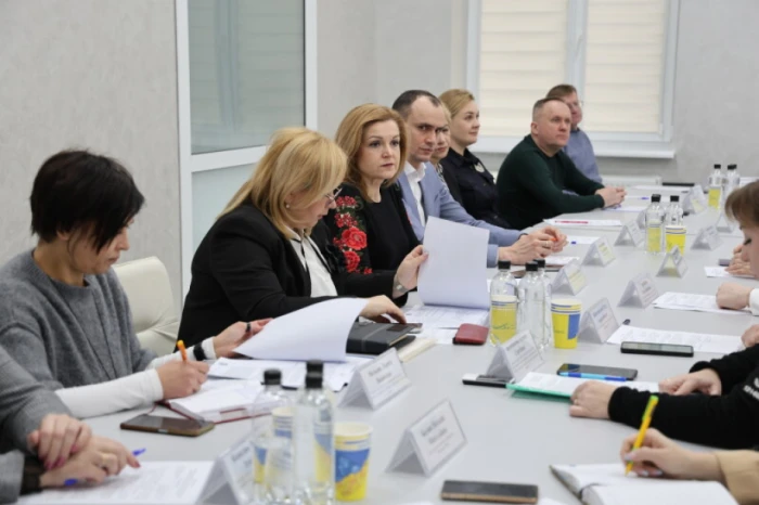 Посадовці та правоохоронці Луцька провели перше у році засідання з протидії насильству