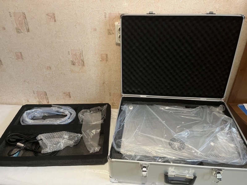 Працівники Вінницького Хабу МХП передали госпіталю обладнання, яке закупили за власні премії