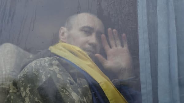 Серед звільнених сьогодні з полону - двоє військових із Закарпаття