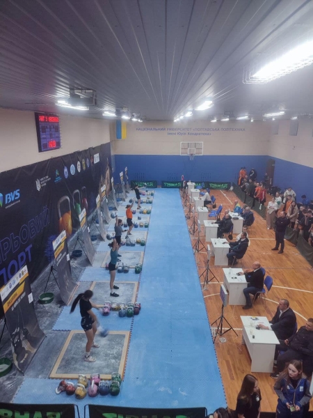 Спортсменів з Ладижина підтримали для виступу на Чемпіонаті України