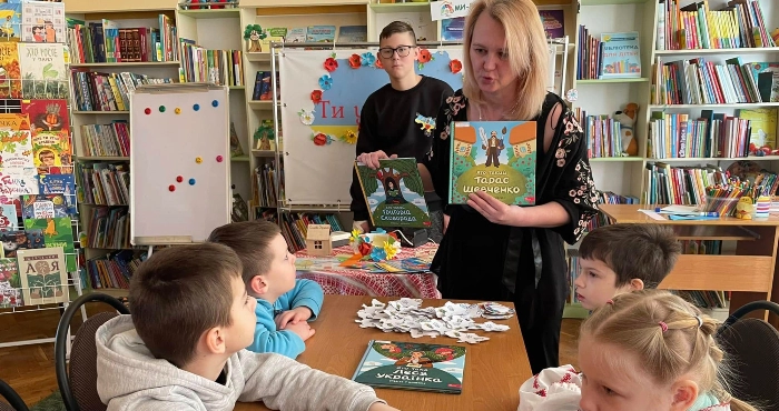 У Луцьку дітей запрошують на майстерку та виставу театру тіней