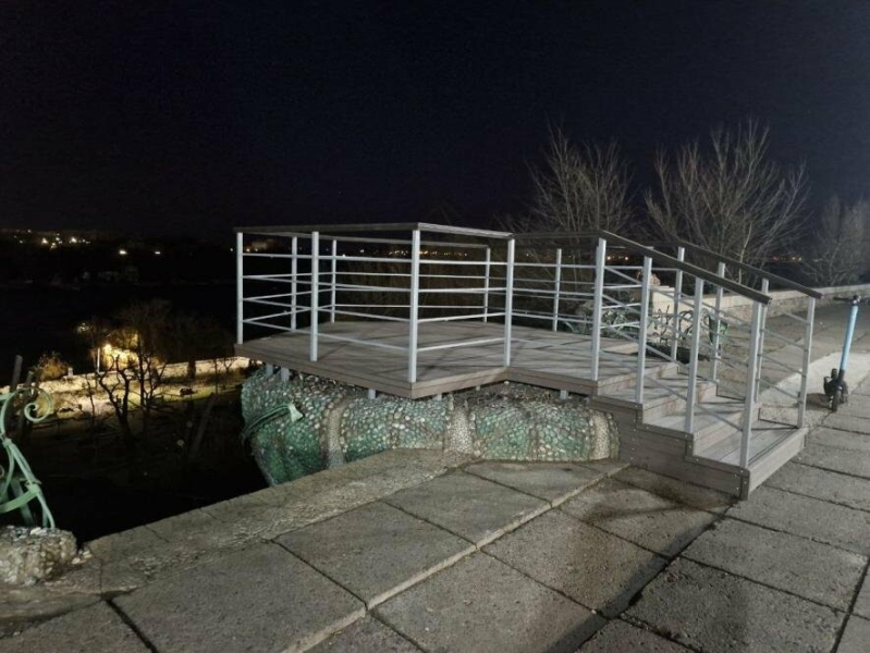 У Миколаєві невідомі пошкодили оглядовий майданчик, - ВІДЕО