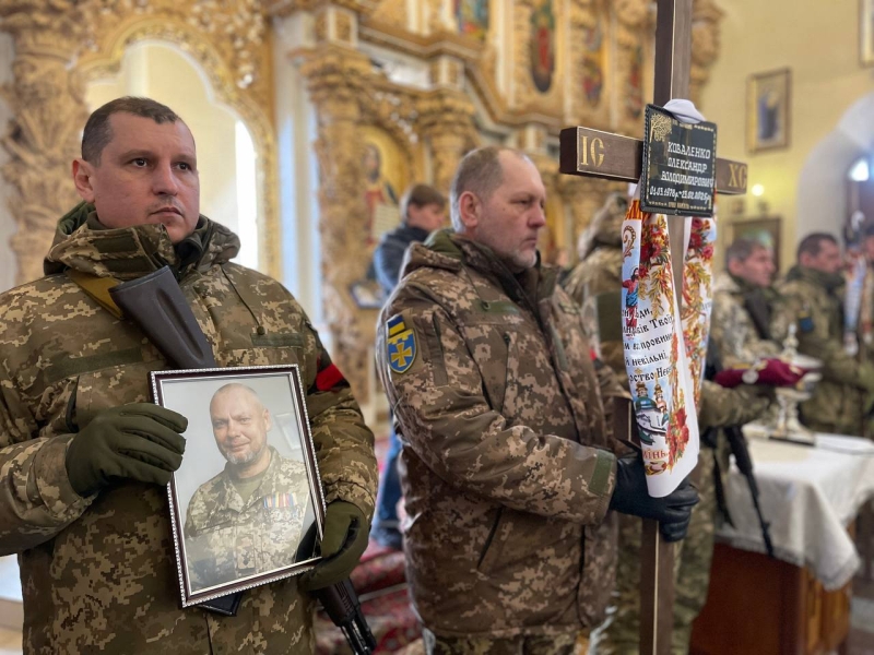 У Полтавській громаді попрощалися із двома полеглими Захисниками України