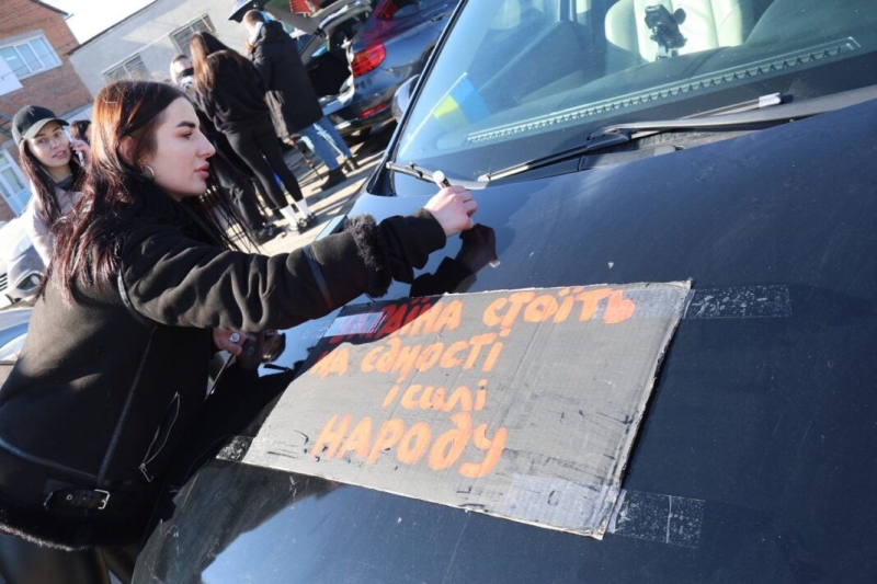 У Вінниці відбувся масштабний патріотичний автопробіг